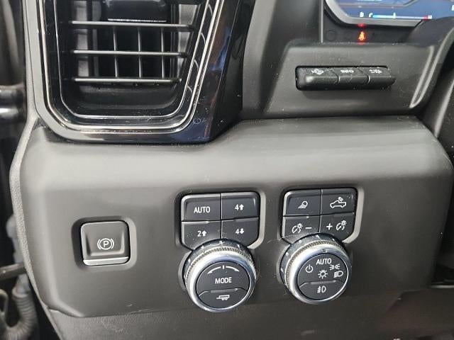 2023 GMC Sierra 1500 Crew Cab Short Box 4-Wheel Drive AT4