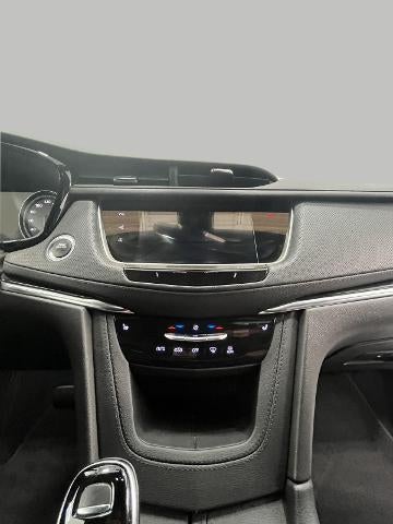 2022 Cadillac XT5 FWD 4dr Premium Luxury