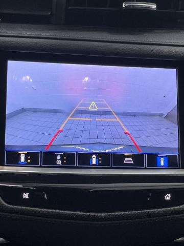 2022 Cadillac XT5 FWD 4dr Premium Luxury