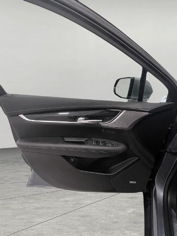 2022 Cadillac XT5 FWD 4dr Premium Luxury