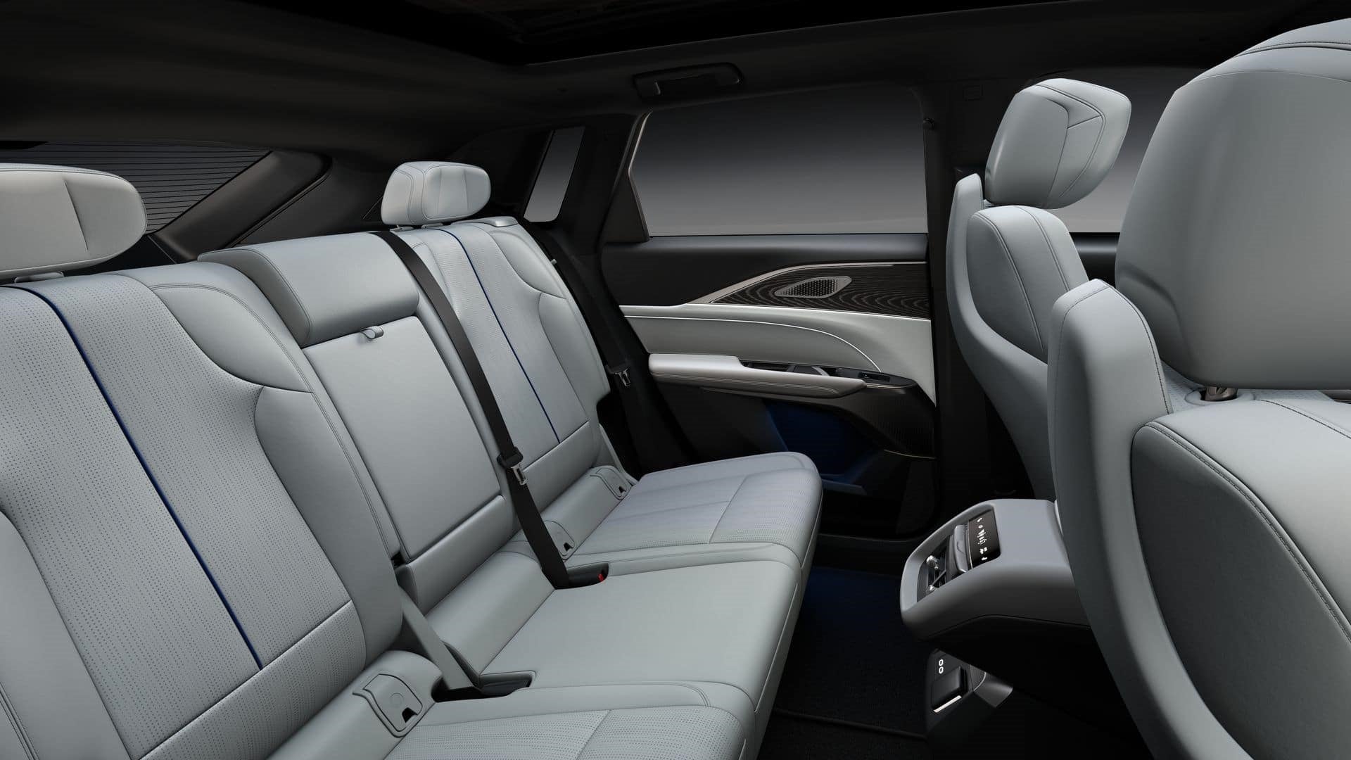 2025 Cadillac LYRIQ 4dr Luxury w/1SE