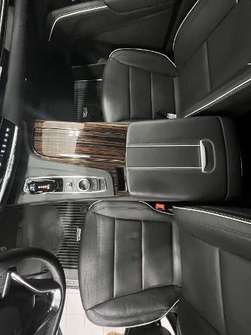 2023 Cadillac Escalade 4WD Premium Luxury