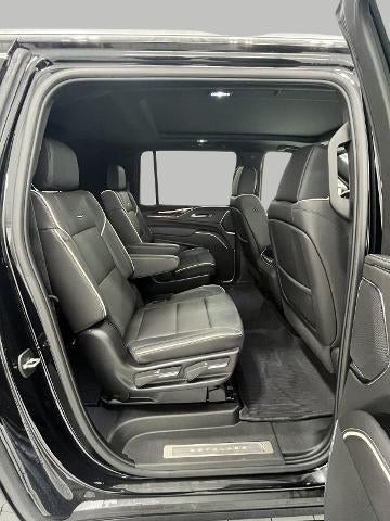 2024 Cadillac Escalade ESV Premium Luxury - Photo 18