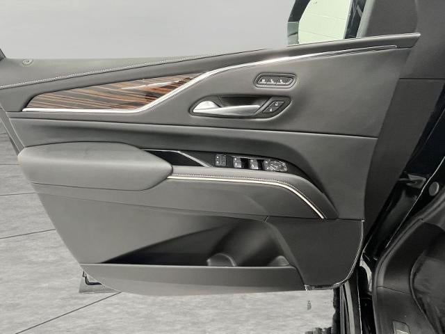2024 Cadillac Escalade ESV Premium Luxury - Photo 19