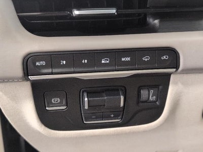 2022 Cadillac Escalade ESV 4WD Premium Luxury Platinum
