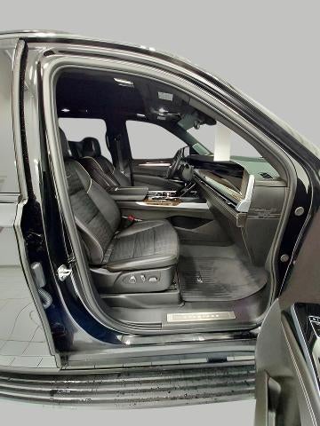 2025 Cadillac Escalade 4WD Sport Platinum