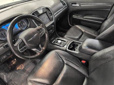 2019 Chrysler 300 Touring L RWD *Ltd Avail*