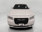 2019 Chrysler 300 Touring L RWD *Ltd Avail*
