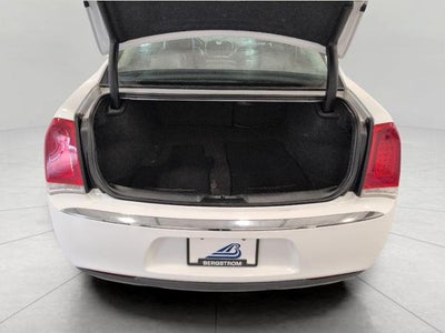 2019 Chrysler 300 Touring L RWD *Ltd Avail*