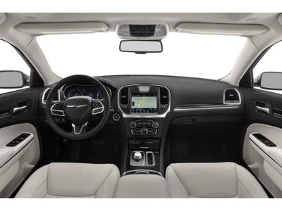 2019 Chrysler 300 Touring L RWD *Ltd Avail*