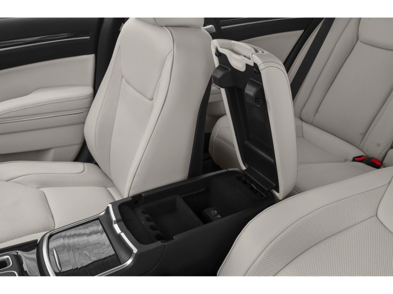 2019 Chrysler 300 Touring L RWD *Ltd Avail*