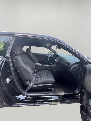 2018 Dodge Challenger SXT Plus RWD