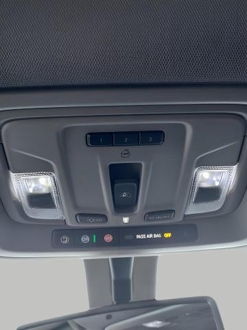 2022 Chevrolet Silverado 3500 HD Crew Cab Standard Box 4-Wheel Drive LTZ