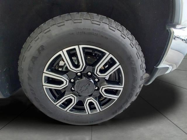 2022 Chevrolet Silverado 3500 HD Crew Cab Standard Box 4-Wheel Drive LTZ