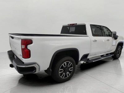 2022 Chevrolet Silverado 3500 HD Crew Cab Standard Box 4-Wheel Drive LTZ