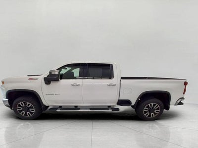 2022 Chevrolet Silverado 3500 HD Crew Cab Standard Box 4-Wheel Drive LTZ