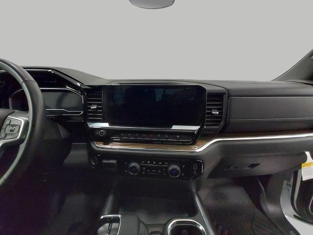 2024 Chevrolet Silverado 1500 Crew Cab Short Box 4-Wheel Drive LT 1LT