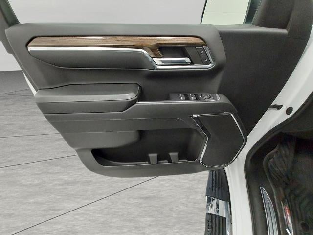 2024 Chevrolet Silverado 1500 Crew Cab Short Box 4-Wheel Drive LT 1LT