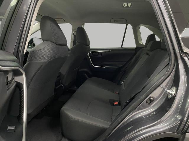 2020 Toyota RAV4 LE FWD (GS)