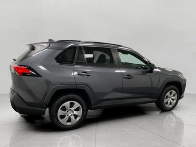 2020 Toyota RAV4 LE FWD (GS)