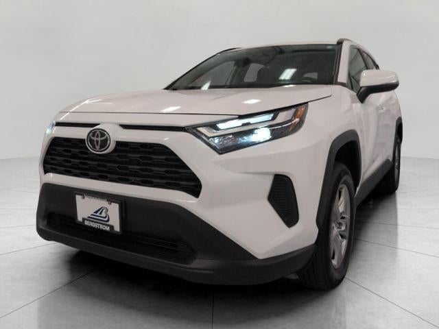 2025 Toyota RAV4 XLE AWD (Natl)