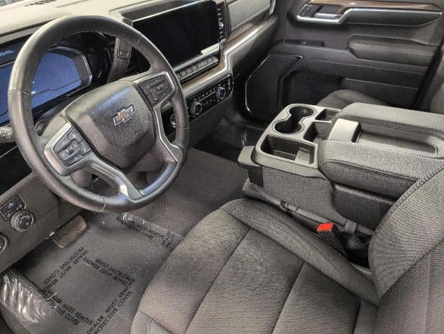 2024 Chevrolet Silverado 1500 Crew Cab Short Box 4-Wheel Drive LT 2FL