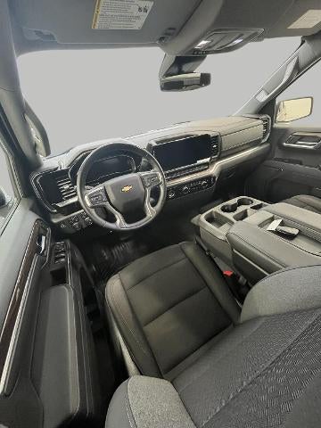 2023 Chevrolet Silverado 1500 Crew Cab Short Box 4-Wheel Drive LT 2FL