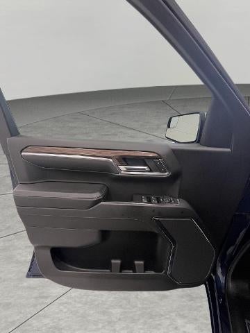 2023 Chevrolet Silverado 1500 Crew Cab Short Box 4-Wheel Drive LT 2FL