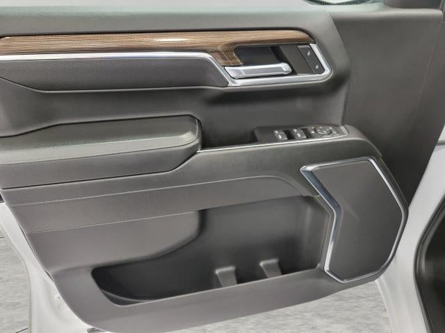 2024 Chevrolet Silverado 1500 Crew Cab Short Box 4-Wheel Drive LT 2FL