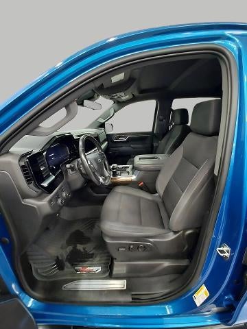 2022 Chevrolet Silverado 1500 Crew Cab Short Box 4-Wheel Drive RST