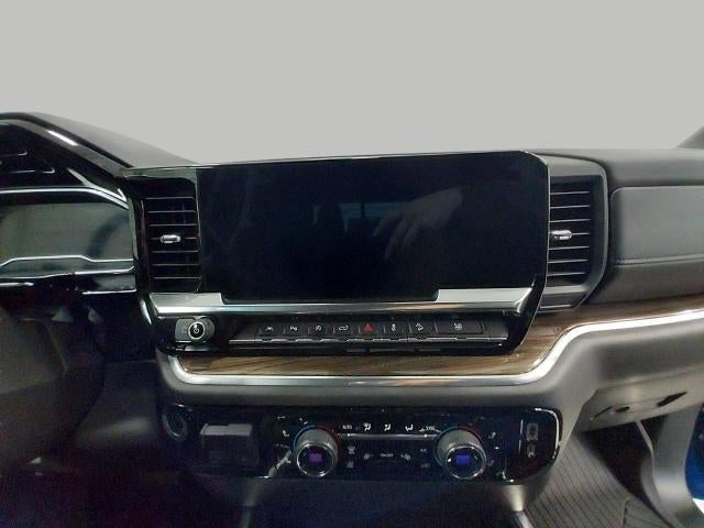 2022 Chevrolet Silverado 1500 Crew Cab Short Box 4-Wheel Drive RST