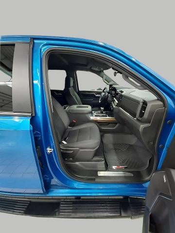 2022 Chevrolet Silverado 1500 Crew Cab Short Box 4-Wheel Drive RST