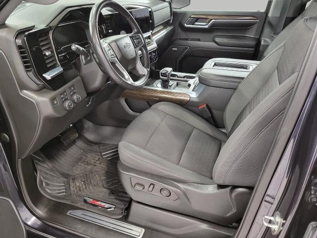 2022 Chevrolet Silverado 1500 Crew Cab Short Box 4-Wheel Drive RST