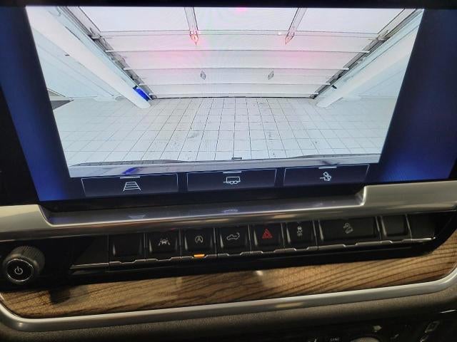 2022 Chevrolet Silverado 1500 Crew Cab Short Box 4-Wheel Drive RST