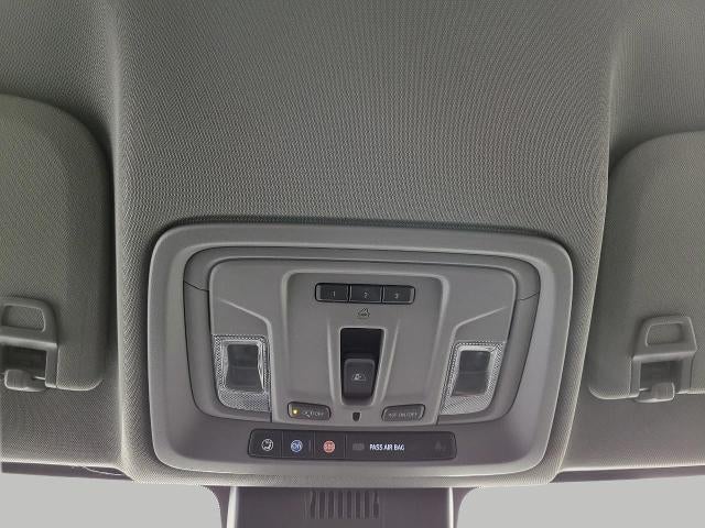 2022 Chevrolet Silverado 1500 Crew Cab Short Box 4-Wheel Drive RST