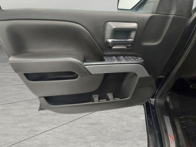 2017 Chevrolet Silverado 1500 Crew Cab Short Box 4-Wheel Drive LT Z71