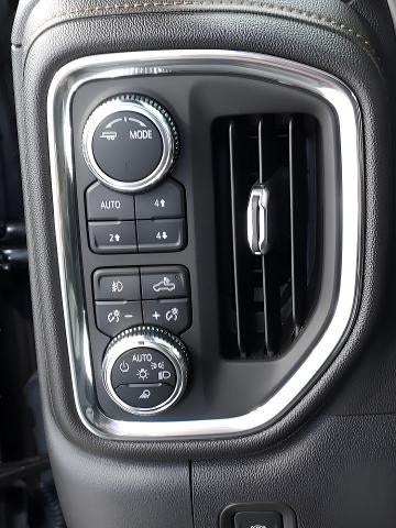 2021 GMC Sierra 1500 Crew Cab Short Box 4-Wheel Drive AT4