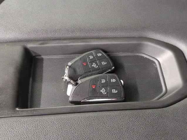 2024 GMC Sierra 1500 Crew Cab Short Box 4-Wheel Drive Elevation 3VL