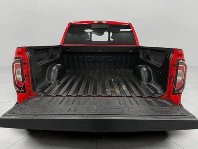 2018 GMC Sierra 1500 Crew Cab Short Box 4-Wheel Drive SLT
