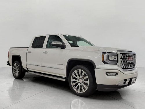 2017 GMC Sierra 1500 Crew Cab Short Box 4-Wheel Drive Denali