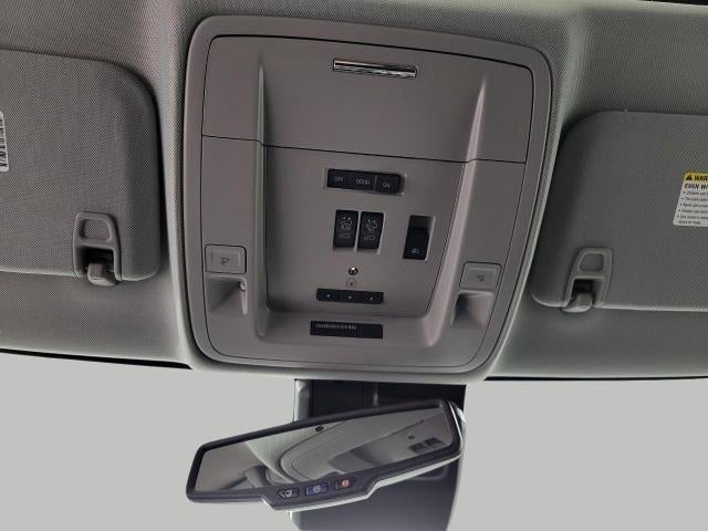 2017 GMC Sierra 1500 Crew Cab Short Box 4-Wheel Drive Denali