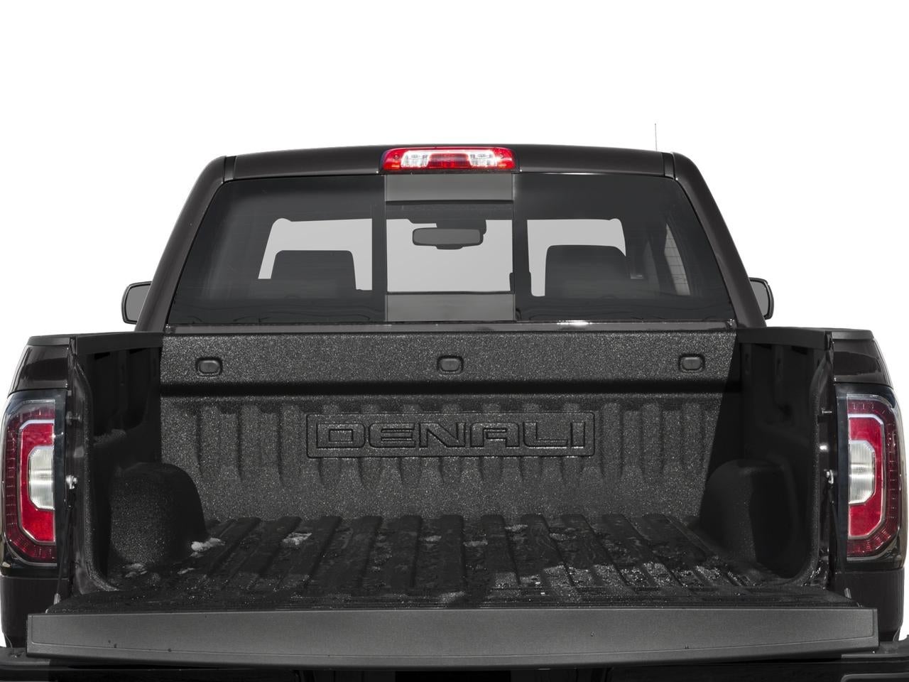 2017 GMC Sierra 1500 Crew Cab Short Box 4-Wheel Drive Denali