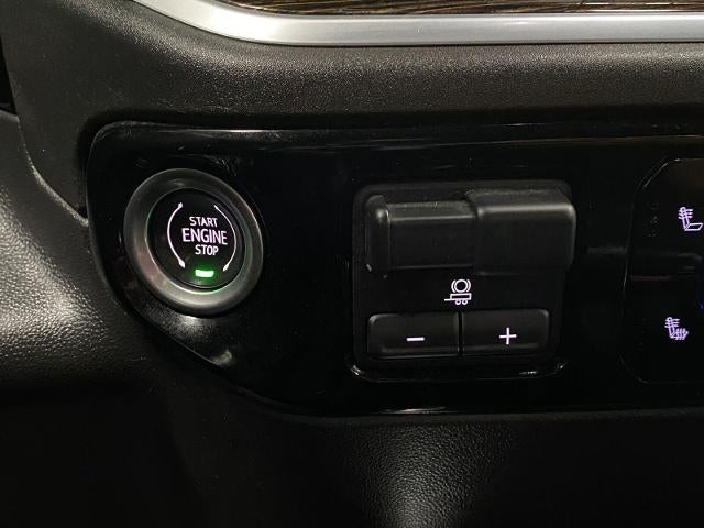 2022 GMC Sierra 1500 Crew Cab Standard Box 4-Wheel Drive Elevation