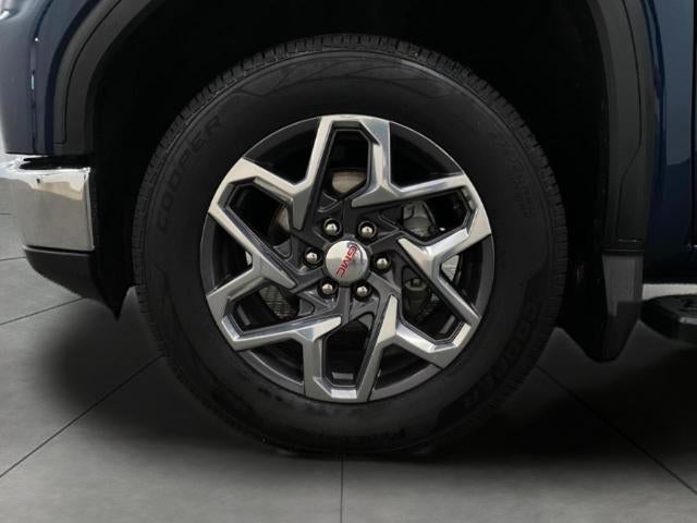 2023 GMC Sierra 1500 Crew Cab Short Box 4-Wheel Drive SLT