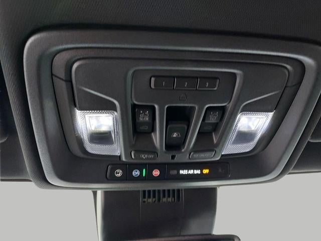 2025 GMC Sierra 1500 Crew Cab Short Box 4-Wheel Drive AT4