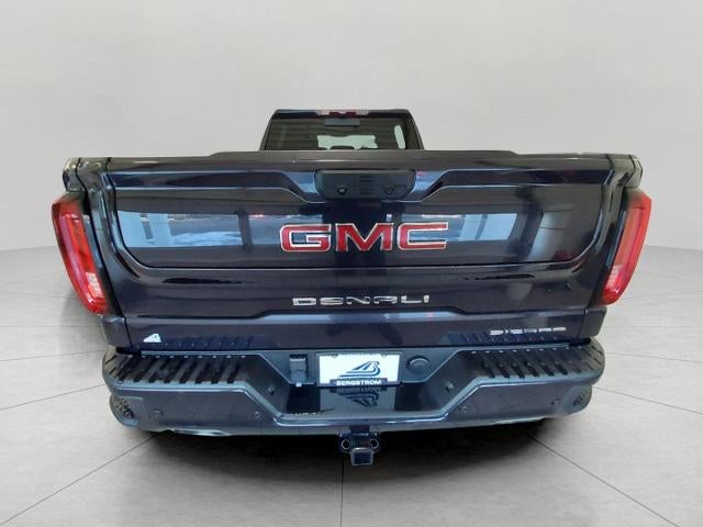 2022 GMC Sierra 1500 Crew Cab Short Box 4-Wheel Drive Denali