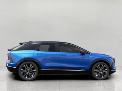 2026 Cadillac OPTIQ 4dr Premium Luxury