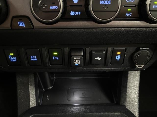 2023 Toyota Tacoma 4WD SR Double Cab 5' Bed V6 AT (GS)