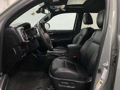 2023 Toyota Tacoma 4WD SR Double Cab 5' Bed V6 AT (GS)