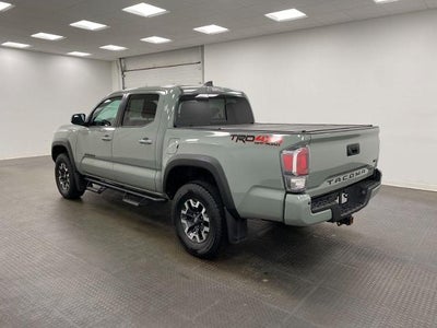 2023 Toyota Tacoma 4WD SR Double Cab 5' Bed V6 AT (GS)